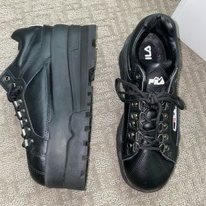 Fila sz 7.5 like new